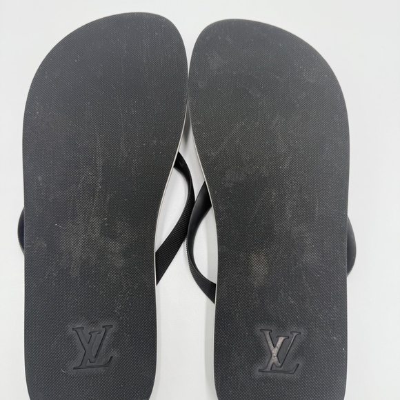 Louis Vuitton Black Monogram Embossed Flip Flops / Sandals (Size 9 - Picture 3 of 4
